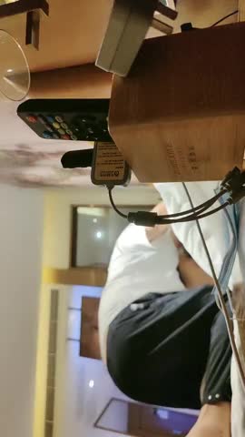 【人送外号陈冠希】,泡良大神,最新斩获良家小少妇,酒店开房啪啪,大胸肤白极品尤物,精彩佳作撸管必备<script src=